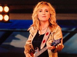 Melissa Etheridge at the New Orleans Jazz and Heritage Festival, 2002